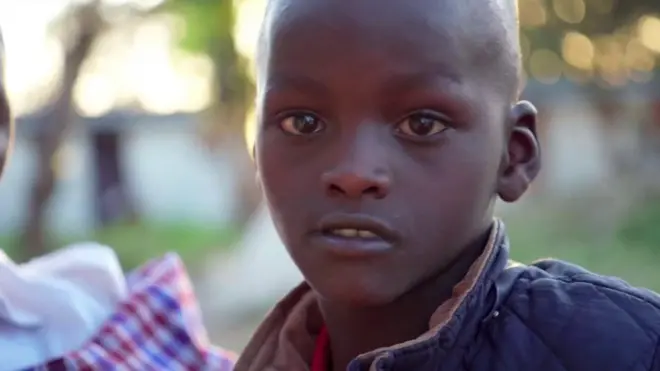 Мешаку пощастило, що його матері вдалося врятувати його