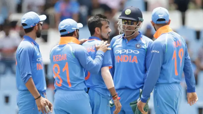 انڈین کی جانب سے یزویندر چہل نے پانچ وکٹیں حاصل کیں