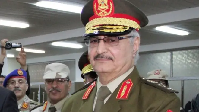 عودة حفتر إلى ليبيا تنهي الشائعات بشأن موته