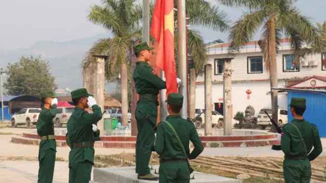 ကိုးကန့်တပ်ဖွဲ့ဝင်များ 