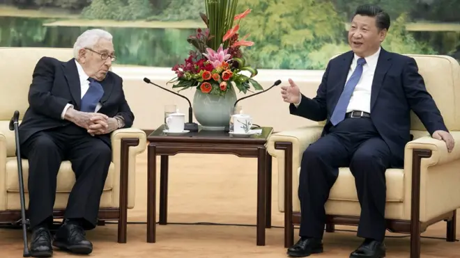 كيسنجر مهندس انفتاح الولايات المتحدة على الصين في عهد الرئيس الاسبق ريتشارد نيكسون