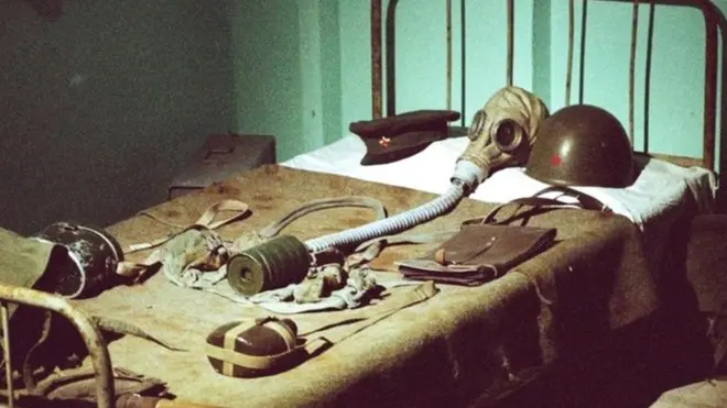 उत्तर कोरिया, बंकर, अल्बानिया