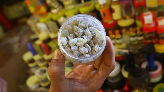 "Lágrimas" de olíbano