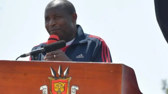 Evariste Ndayishimiye avuga ko hari ibihugu vyafashe nk'ingwati impunzi z'Abarundi babihugiyemwo