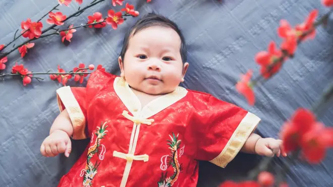 Las bajas tasas de fertilidad de China son motivo de preocupación para el gigante de Asia.