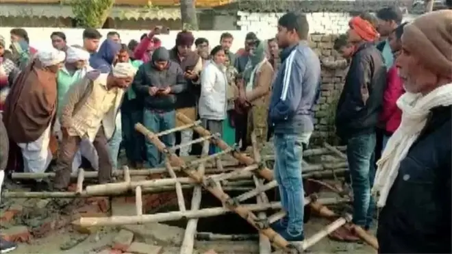 Ugu yaraan 13 qof ayaa ku dhintay