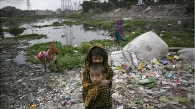 বচেয়ে বেশি ঝুঁকিতে নারী ও শিশুরা
