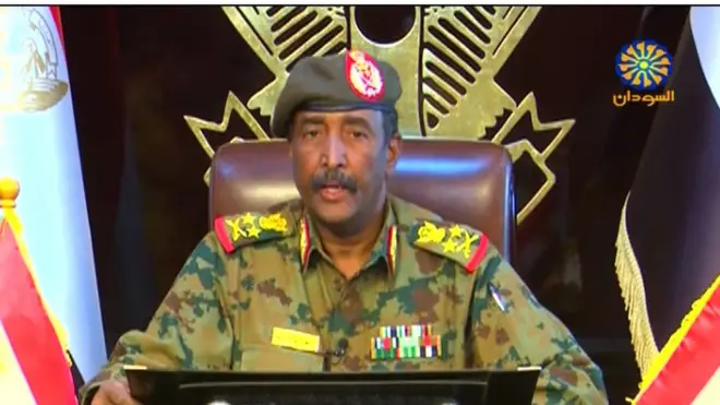 البيان الأول للبرهان قوبل بالرفض من قوى الاحتجاج