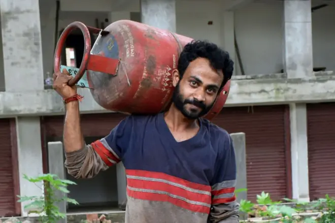 தமிழ்நாடு, எரிவாயு சிலிண்டர் தட்டுப்பாடு