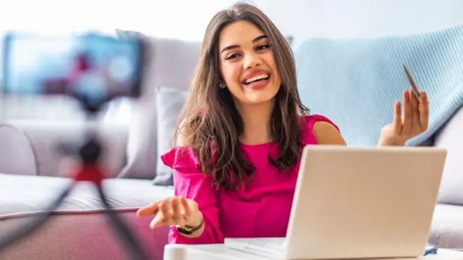 इन्फ्लुएन्सर 