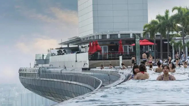 Dikenal sebagai pusat keuangan global, biaya hidup Singapura dapat menjadi mahal - tetapi apakah itu semahal yang digambarkan?