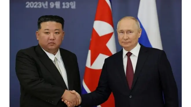 Poignee de main Poutine-Jung un à son arrivée en Russie