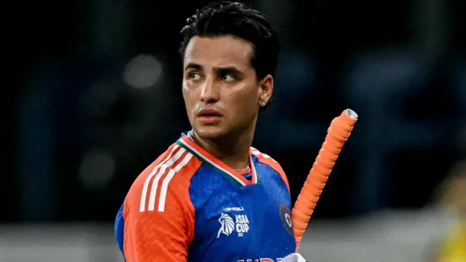 अभिषेक शर्मा ने एशिया कप में तूफ़ानी पारी खेलते हुए शानदार प्रदर्शन किया