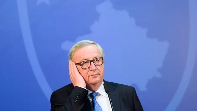 „Ne čujem dobro..." - predsednik Evropske komisije Žan-Klod Junker