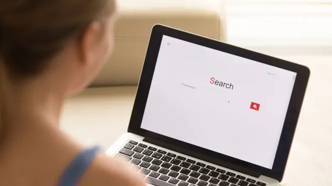 La mayoría de nosotros recurrimos a internet para saber más sobre nuestra salud, pero ¿cómo sabemos si la información que leemos es correcta?