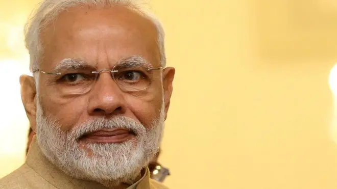 नरेंद्र मोदी