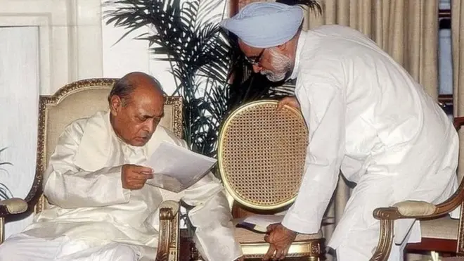 ఆర్ధికమంత్రిగా మన్మోహన్ సింగ్ పీవీకి రెండో ఆప్షన్