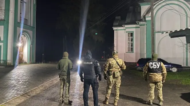 церковні обшуки