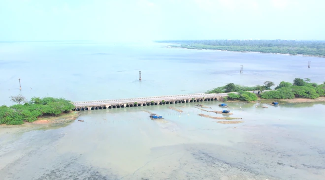 పులికాట్ సరస్సు