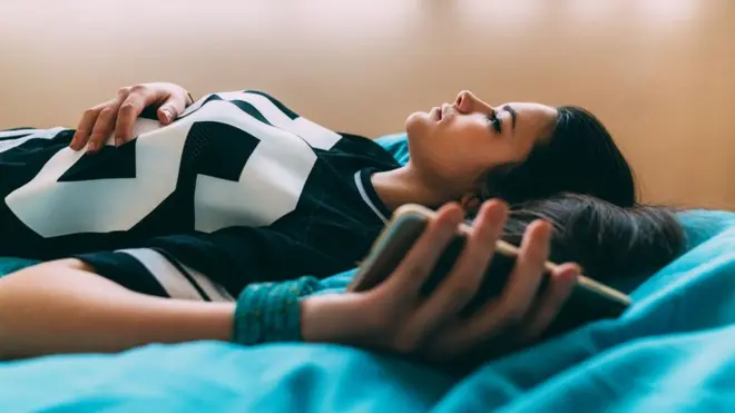 Осећај изолованости и непознаница шта будућност доноси би могли знатно да утичу на младе, кажу стручњаци