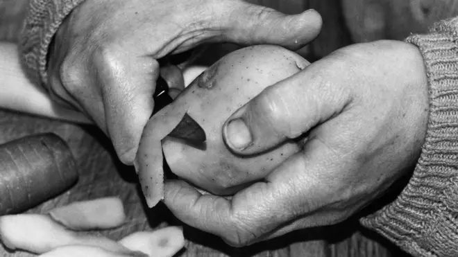 Los cambios en cómo consumimos la papa simbolizan la gran transformación que trajo consigo la industrialización de la comida.