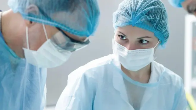 Dhaqaatiir qaliin sameynaya