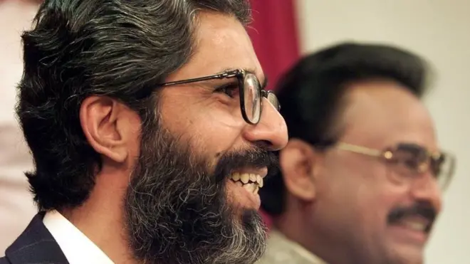 ڈاکٹر عمران فاروق کے قتل کے مقدمے میں ایم کیو ایم کے قائد الطاف حسین بھی نامزد ملزم ہیں۔