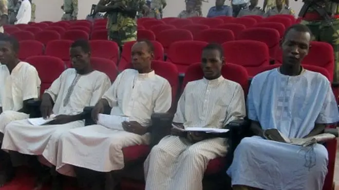 Boko Haram egbuola ihe karịrị mmadụ puku iri abụọ ebe ha chụpụrụ mmadụ ruru nde na mpaghara Naịjirịa, Chadị kamgbe ha malitere n'afọ 2009.