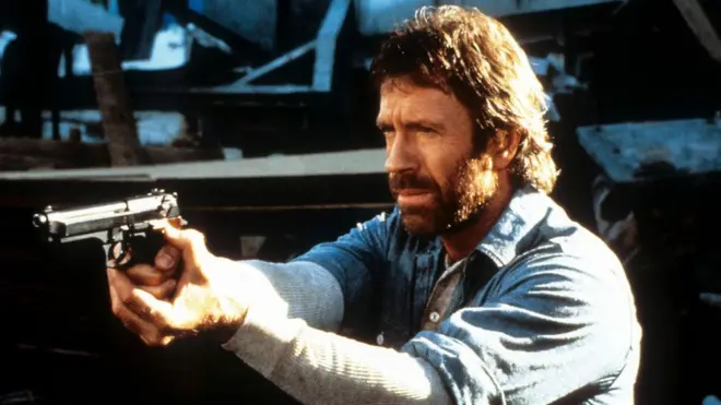 Čak Noris je već godinama glavni junak brojnih fora i fazona širom sveta