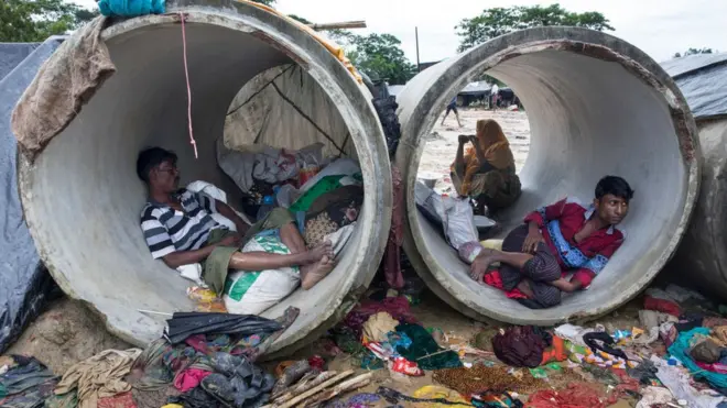 میانمار میں روہنگیا برادری کے خلاف تشدد کے واقعات وقتا فوقتاً پیش آتے رہے ہیں