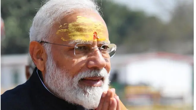 नरेंद्र मोदी