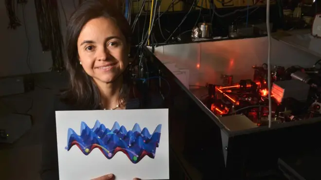 Ana María Rey se enamoró de la física en sus años de colegio.