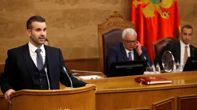 Милојко Спајић има 37 година и лидер је покрета Европа сад