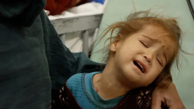 అఫ్గాన్ బాలిక