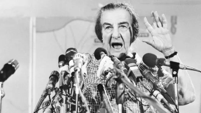 غولدا مائير رئيسة وزراء إسرائيل عام 1972 وافقت على إطلاق عملية "غضب الرب" لتصفية النشطاء العرب في أوروبا بعد عملية أولمبياد ميونيخ.