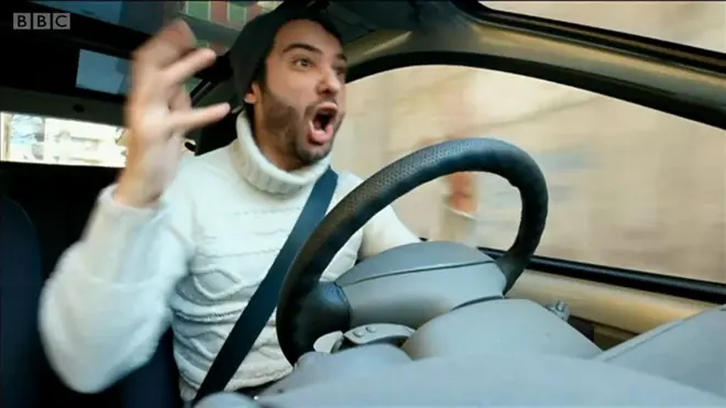 ผู้ชายขับรถ