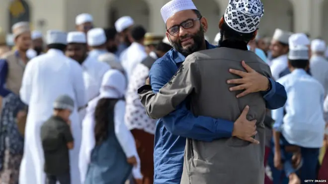 කොළඹ දී රාමසාන් උපවාසය නිමා කෙරුණු අවස්ථාවක්