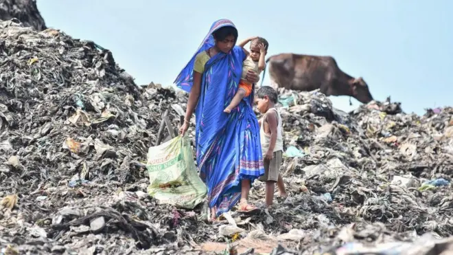 India lifted more than one quarter of a billion people between 1990 and 2015, according to the World Bank