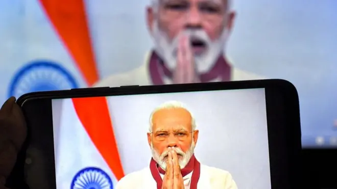 नरेंद्र मोदी
