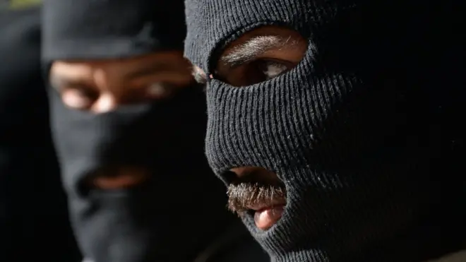 Талибански војници сa фантомкама