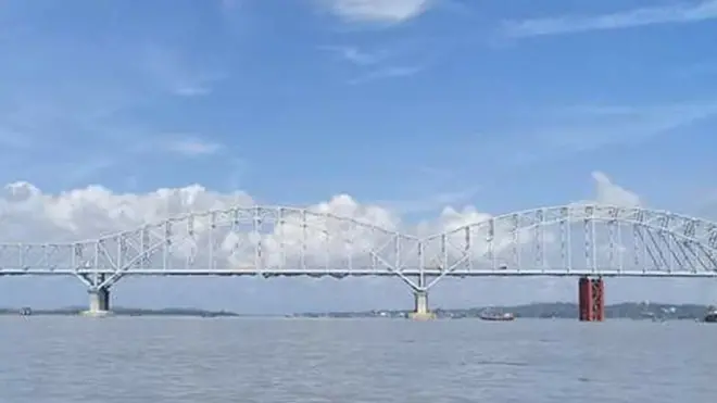 ဗိုလ်ချုပ်အောင်ဆန်း နာမည် မပေးဖို့ မွန်ပြည်နယ်ထဲ လူတွေ ထောင်ချီ ဆန္ဒပြ