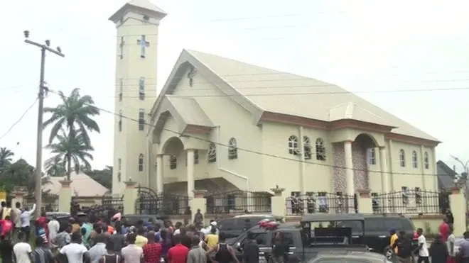 Ụlọ ụka St Philip Catholic Church Ozobulu