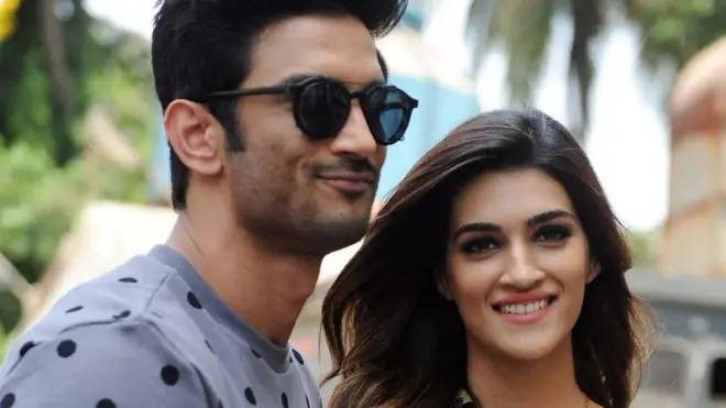 آج بالی وو میں سنئے ٹائگر شروف کو بچے کیوں اچھے لگتے ہیں، کیرتی سنن اور سشانت سنگھ راجپوت کی آف سکرین کیمسٹری کیسی ہے اور آیشمان کھرانا سنگر کیسے بنے نصرت جہاں کے ساتھ