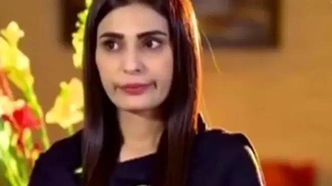 پاکستانی تفریحی ٹی وی چینلز پہ روزانہ ایسے ڈرامے پیش کیے جاتے ہیں جن کی کہانیاں عموما عورتوں کےگرد گھومتی ہیں۔