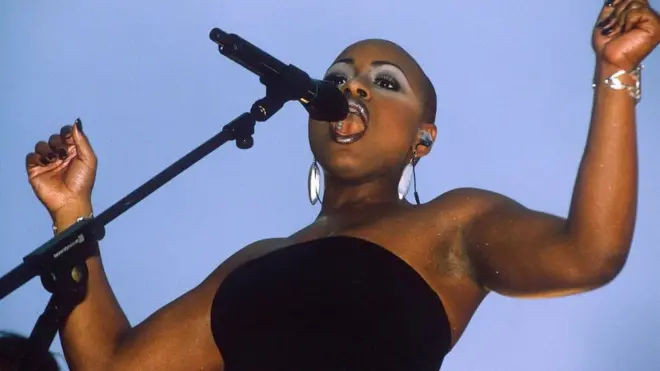 Mnogi singlovi Altre Nejt su uspeli da se nađu u prvih deset na američkoj top listi plesne muzike