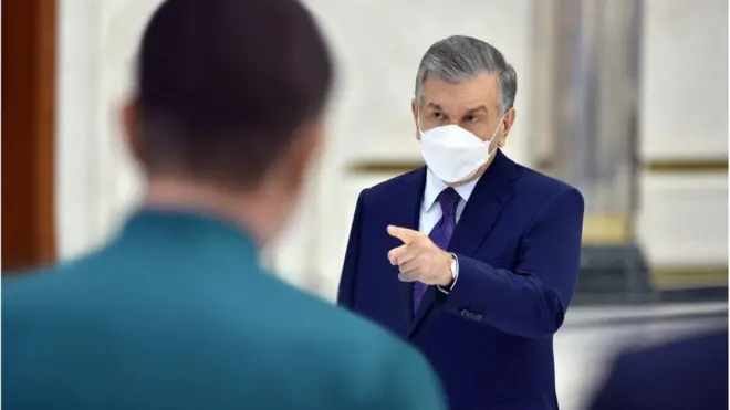 Prezident Mirziyoyev