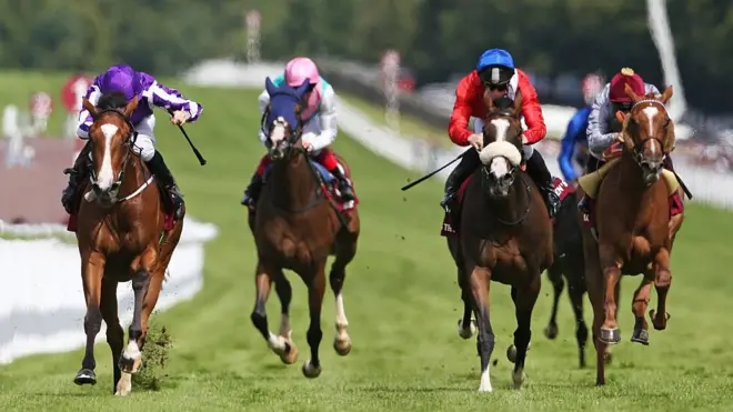 В любом уголке Британии можно найти букмекера и сыграть на скачках