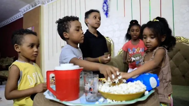 أطفال سودانيون