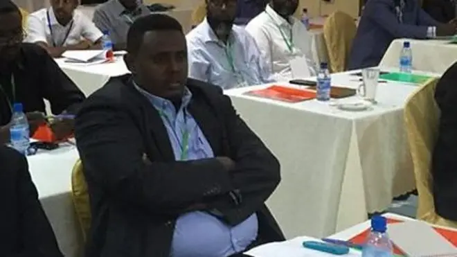 Jaamacadaha ayaa lagu dhiiri galiyay inay isku biiraan si ay u badiyaan tayadooda