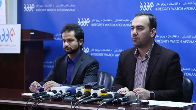 این نهاد در گزارش سالانه خود اراده حکومت را برای مبارزه با فساد بسیار ضعیف خواند